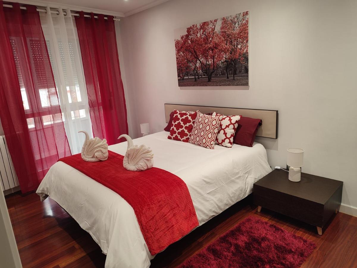 Apartamento O Fogar de Cati Ourense Exterior foto